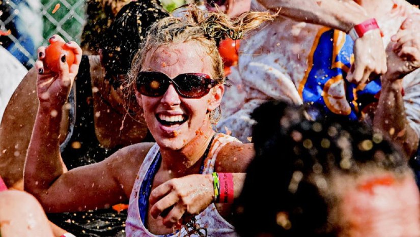 Largest Rotten Tomato Fight in the U.S.